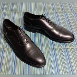 Suitsupply men's black Oxford leather shoes